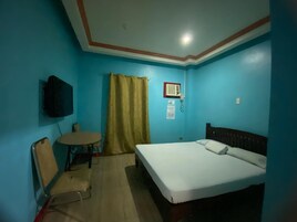 华丽客房 | 办公桌、免费 WiFi