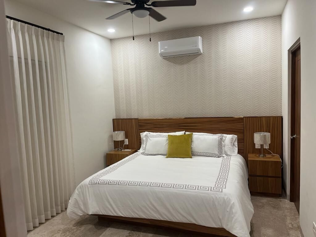 2 chambres, fer et planche à repasser, Wi-Fi, draps fournis