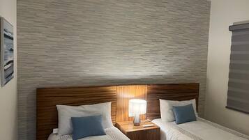 2 chambres, fer et planche Ă repasser, Wi-Fi, draps fournis