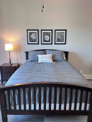 2 chambres, bureau, fer et planche à repasser, Wi-Fi gratuit