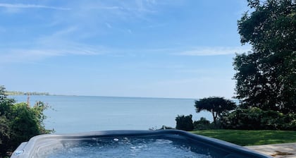 Lakeview Villa Retreat