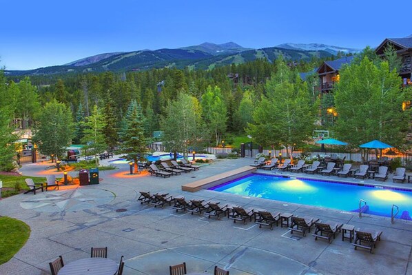 Pool - Grand Timber Lodge, Breckenridge luxury 2 bdrm condo - ski in/ski out (Breckenridge)