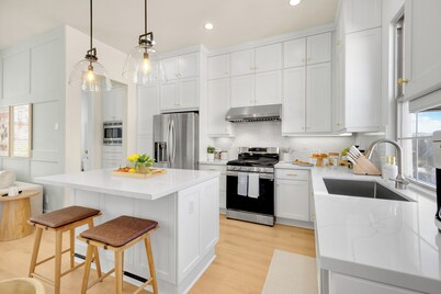 Brand New Grand Luxury Designer Home in Irvine with Pool & Amenities