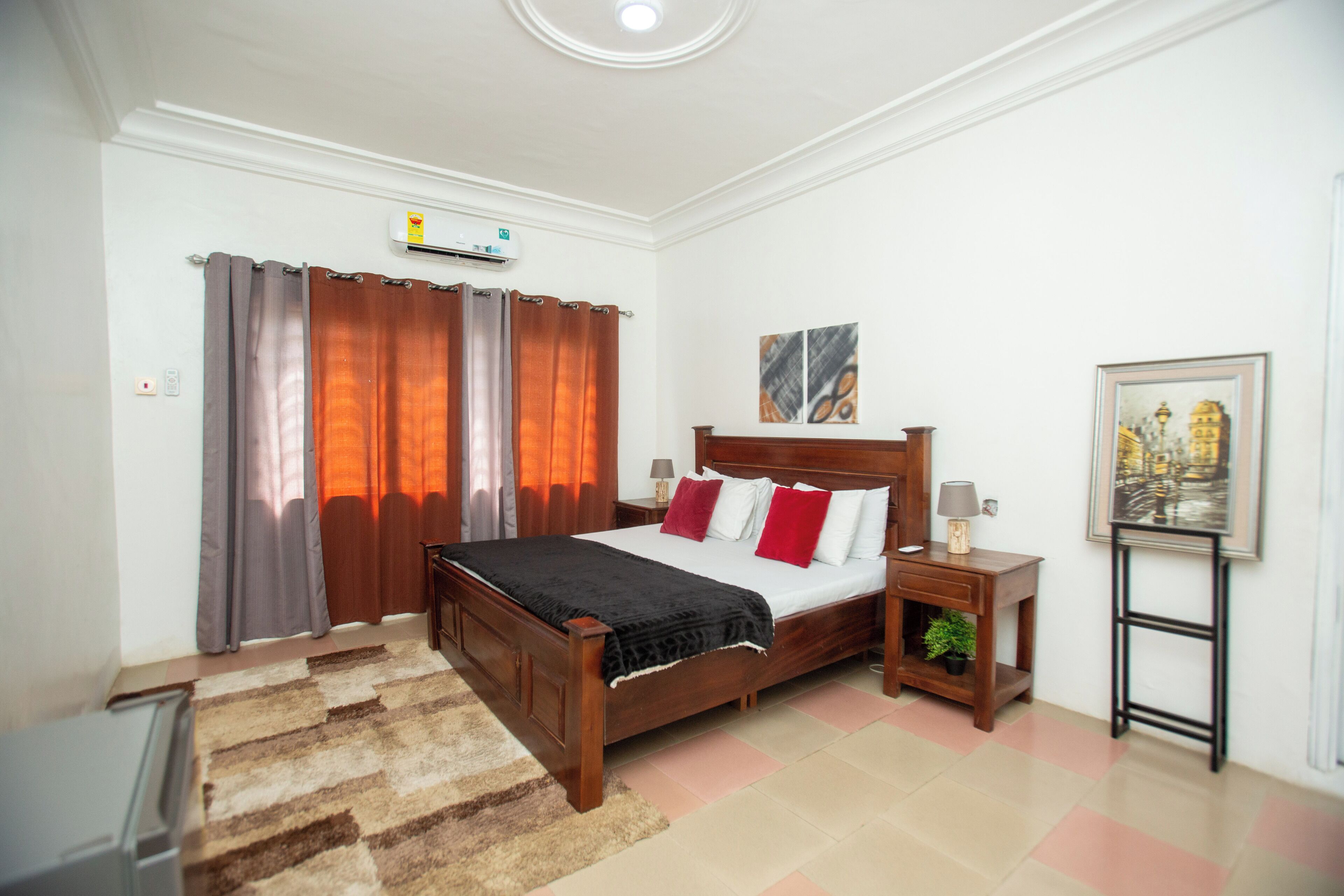1 bedroom, iron/ironing board, WiFi, bed sheets