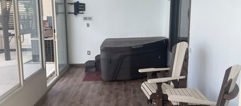 Chill and Grill: Poolside Retreat with Hot Tub Bliss