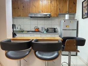 Economy Apartment | Private kitchen - Alojate.pe (Santiago de Surco)