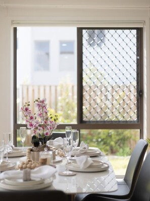 تناول الطعام