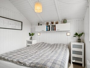 3 bedrooms, WiFi