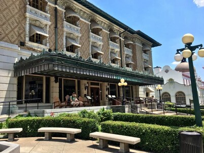 The Ozark at 1611 Residences