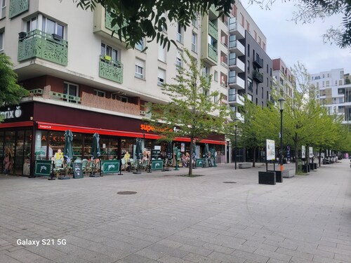 Superbe 3 pièces, proche Paris, Stade de France, métro 12, parking 