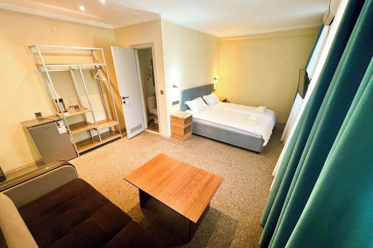 Economy Suite | 1 bedroom, desk, free WiFi