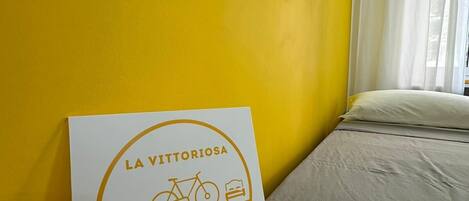 Single Room, 1 Twin Bed, Non Smoking, Private Bathroom | Desk, laptop workspace, iron/ironing board, free WiFi