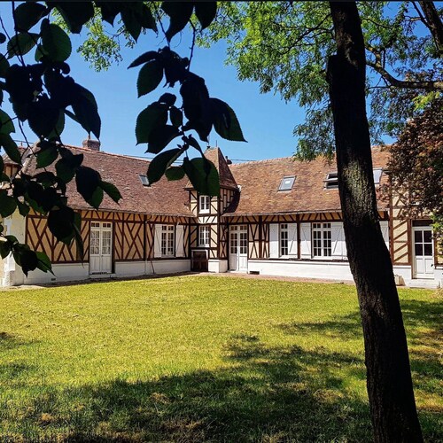 Belle Demeure Picarde Avec son Parc de 5000m2