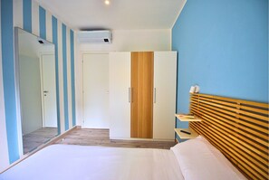 1 chambre, fer et planche Ă repasser, Wi-Fi, draps fournis