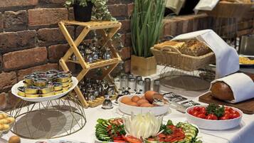 Desayuno buffet incluido todos los días