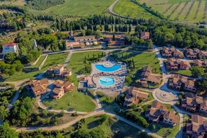 Aerial view - Residence with private beach in Talamone (Orbetello)