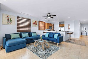 TV - Coco Top-Floor 3-BD Ocean-View Unit at Pacifico By SPCR (Coco)