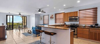 Coco Top-Floor 3-BD Ocean-View Unit at Pacifico By SPCR