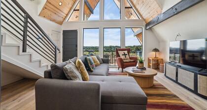 Three Cabins ~ Themed Getaways near Canyon Lake