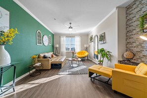 Smart TV, offices