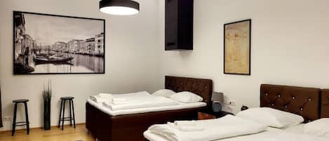 Apartment, 1 Bedroom | 1 bedroom, soundproofing, free WiFi, bed sheets