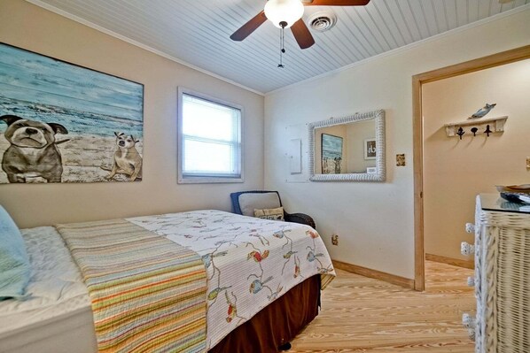 3 bedrooms, Internet