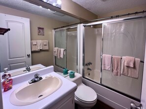 Shower, towels