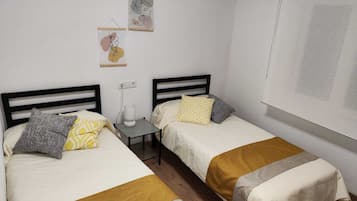 3 makuuhuonetta, silitysrauta/-lauta, vauvan matkasänky, ilmainen Wi-Fi