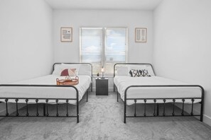 2 chambres, bureau, fer et planche Ă repasser, Wi-Fi