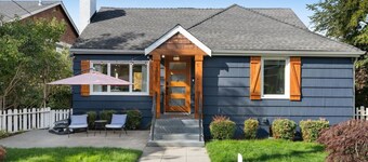 1BDR Lux Queen Anne | Sleeps 4