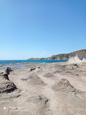 Beach - A 5mn à Pied du Centre de Bosa et de ses Maisons Colorées et 2 km de la mer (Bosa)