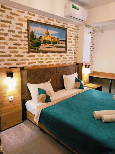 Hirot Tashkent Hotel 