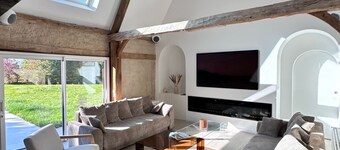 La Villa Saint-Léger - 5 Bedrooms - Swimming pool - garden