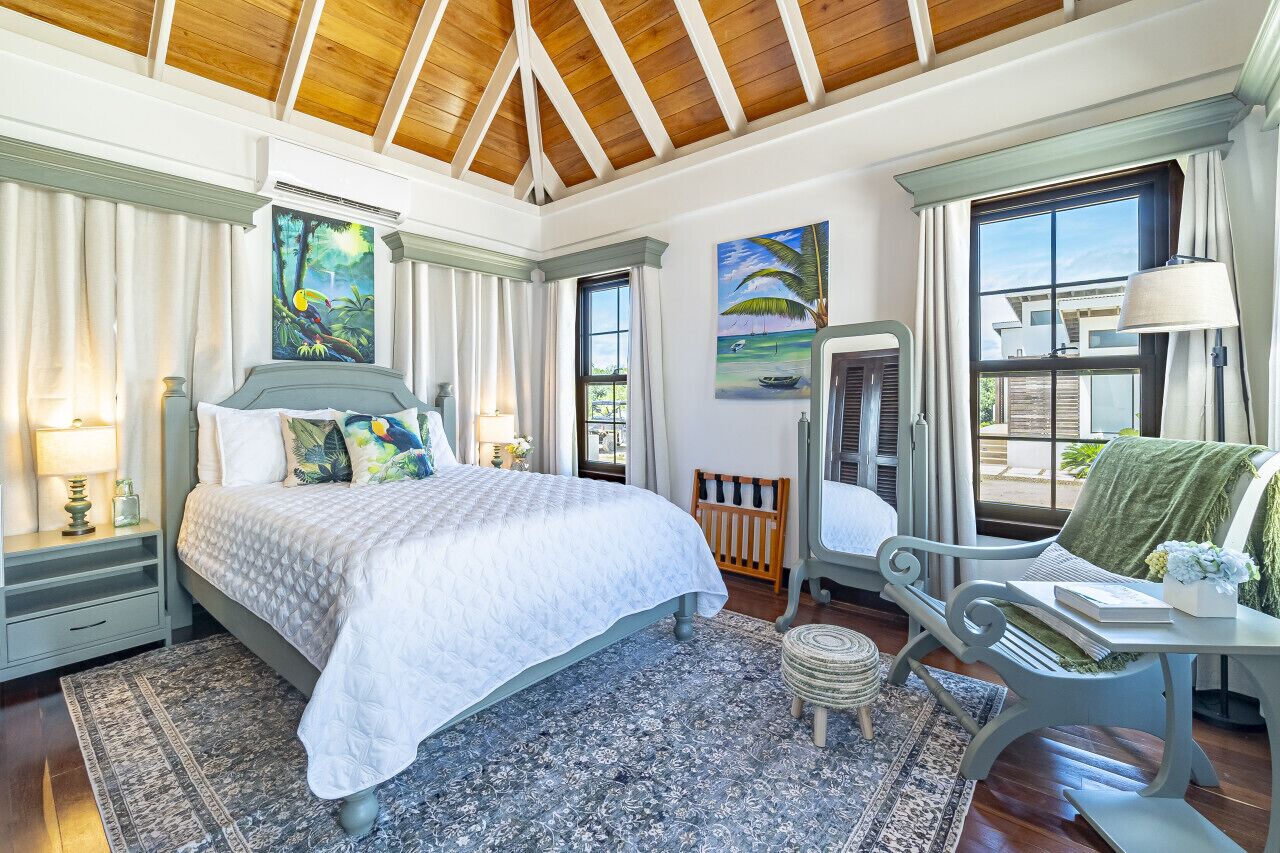 2 quartos, ferros/tábuas de passar roupa, Wi-Fi de cortesia