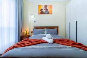 2 quartos, ferros/tábuas de passar roupa, Wi-Fi de cortesia