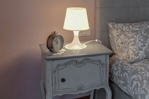 1 bedroom, iron/ironing board, travel crib, WiFi - eLLe Apartments Florence  (Firenze)