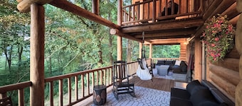 Gorgeous XL Log Cabin in Bloomington, IL! 2 Game Rooms + Hot Tub & Sauna!