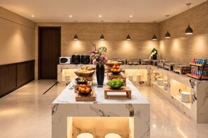 Dining - Floral Hotel·Yangshuo Shiyin Yue Hotel (Yangshuo Xijie Shili Hualang Branch) (Yangshuo)