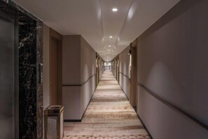 Interior - Yangshuo Shiyin Yue Hotel (Yangshuo)