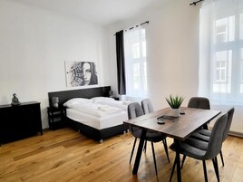 Apartment, 2 Schlafzimmer | Allergikerbettwaren, schallisolierte Zimmer, kostenloses WLAN