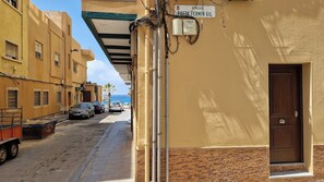 Exterior - Salt and Sea. Exclusive! Apartment 20 meters from Almeria's El Zapillo beach. (Almería)