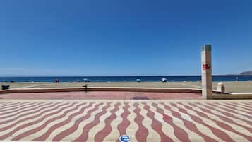 Vlak bij het strand, strandlakens