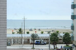 View from property - Pé na Areia Praia da Guilhermina (Praia Grande)