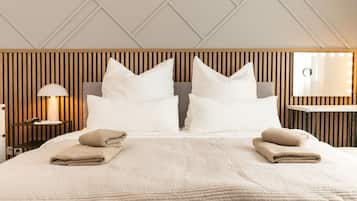 2 Schlafzimmer, Schreibtisch, Bügeleisen/Bügelbrett, Reisekinderbett