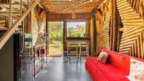 Deluxe Cottage | Living area - Vagatorian (Vagator)