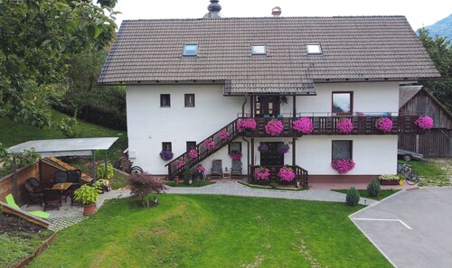 STUDIO Orhideja, 2 osebi - GARSONJERA