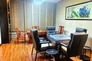 Unclassified image, 4 of 59, button - Venice Hotel (Zhangjiakou)