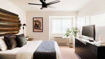 1 habitación, escritorio, tabla de planchar con plancha y wifi gratis