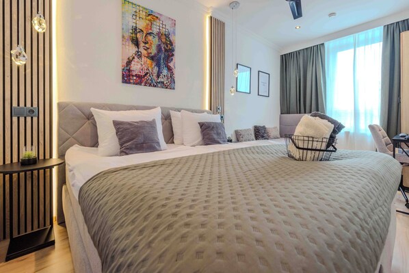 2 Schlafzimmer, Schreibtisch, Bügeleisen/Bügelbrett, kostenloses WLAN