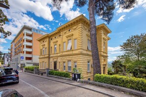 Front of property - Rose of Opatija (Opatija)